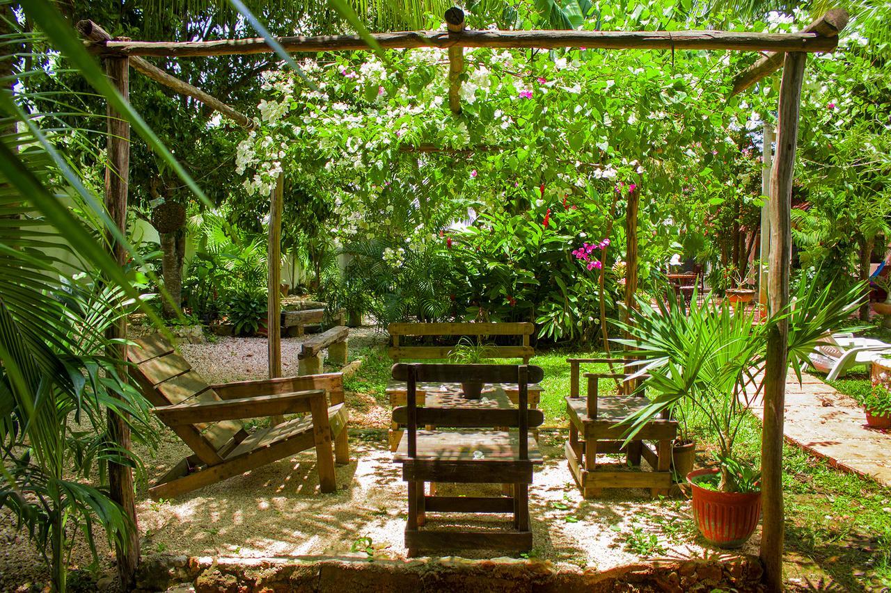 Casa De Los Pajaros - B&B Валядолид Екстериор снимка